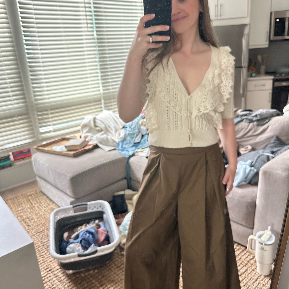 Cream Lace Knit Top